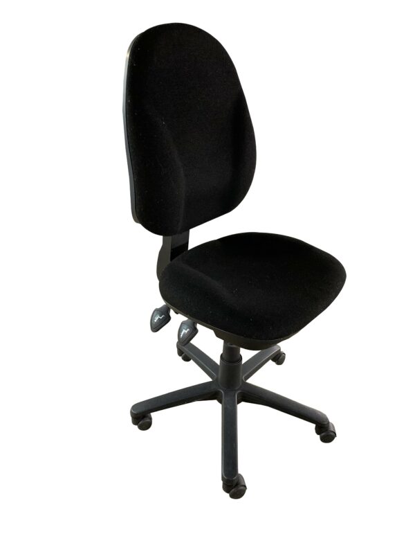 Chaise DACTYLO Noir à roulettes